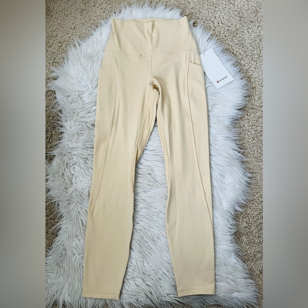 {Lululemon} Align High-Rise Pant Legging with Pockets 25" in Prosecco - Womens 4